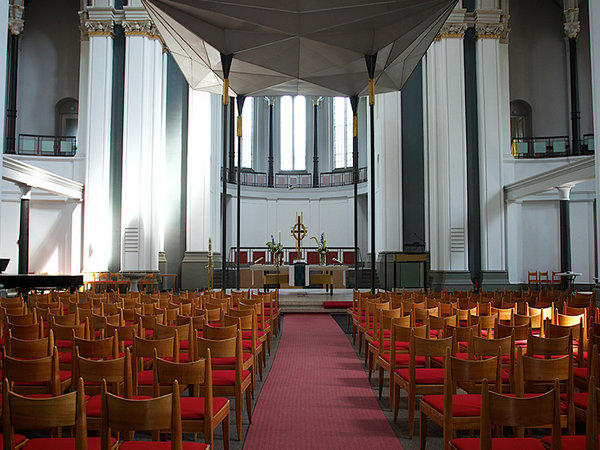 St. Thomas Church Berlin with Pan 2-Line